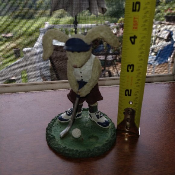 The Windsor Hares Of Cranbury Commons - Picture 4 of 4